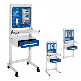 ErgoPlus® Steharbeitsplatz mit Hygiene-Austattung - Desinfektionsstation Modell 4