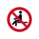 Verbotsschild: Sitzen verboten